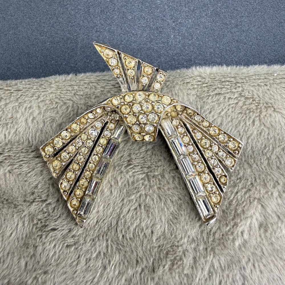 Vintage Pell Brooch Silver Tone Rhinestone Baguette Round Signed Geometric